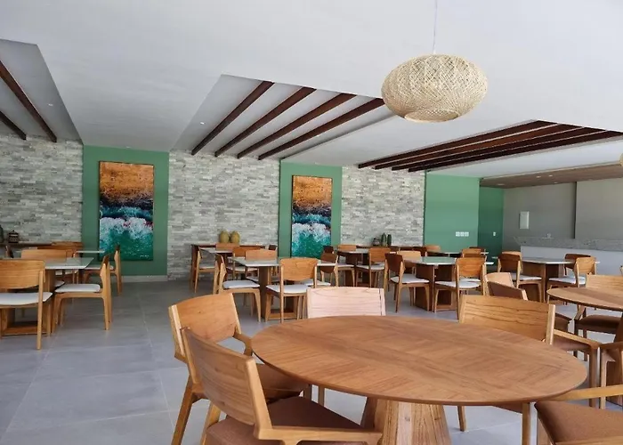 Mana Beach Resort By Smart Stays